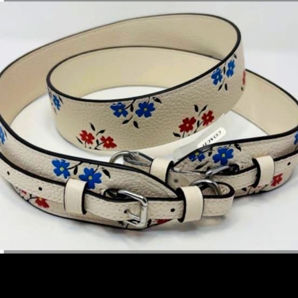 Coach Handbags - Coach New With Tags Cream Floral Strap Leather